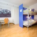 H2O Hostel